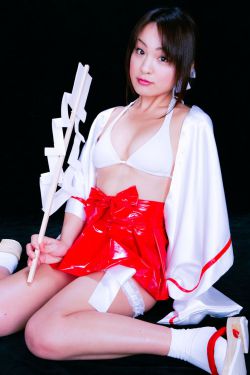 女邻居